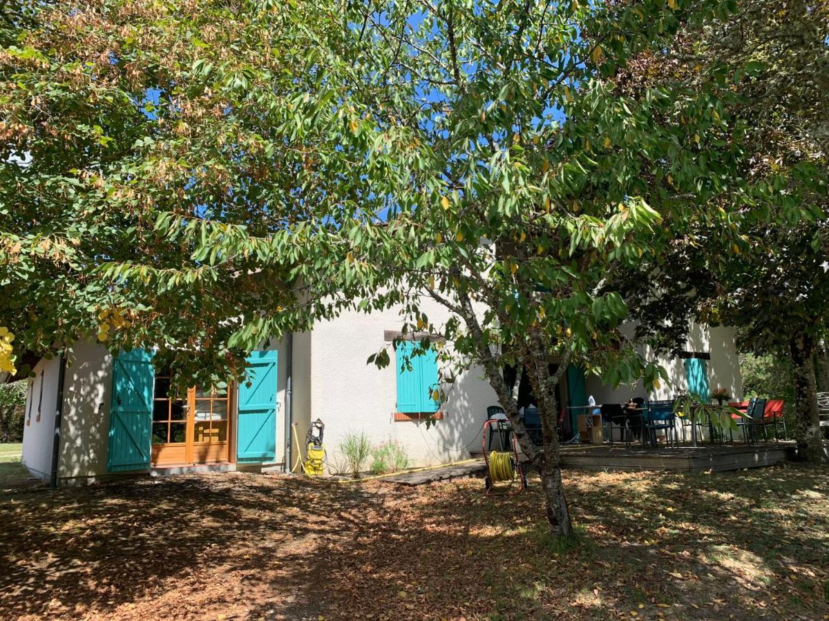 Grande maison avec parc de 6000m2 Pompiey Extérieur photo